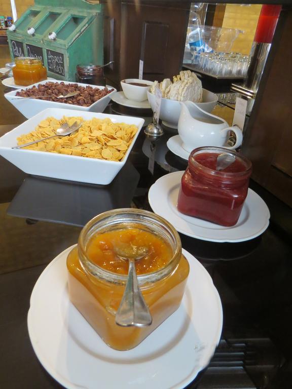 Park Hotel カラマ エクステリア 写真