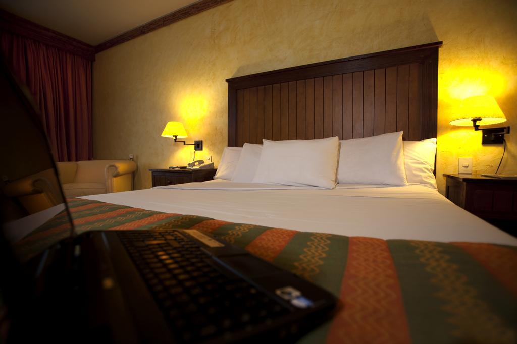 Park Hotel カラマ 部屋 写真